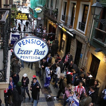 Pension Izar Bat San Sebastián Eksteriør bilde