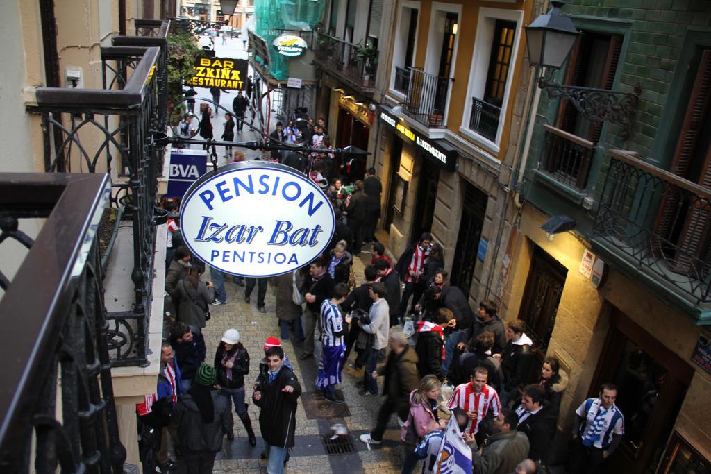 Pension Izar Bat San Sebastián Eksteriør bilde
